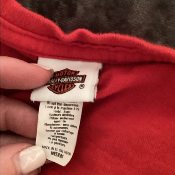 Harley-Davidson Women's Red T-Shirt size medium - Picture 3 of 3